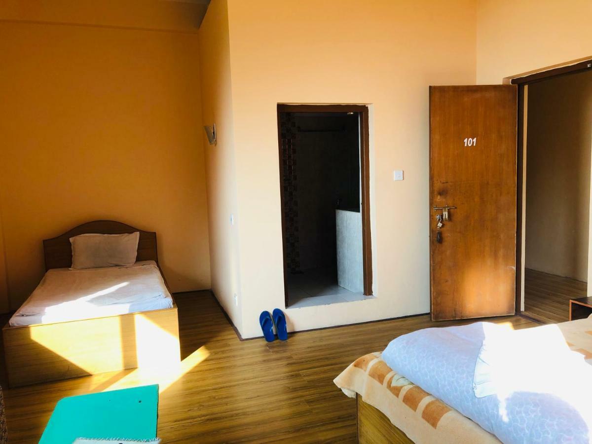 נגאקוט Hotel Greenland מראה חיצוני תמונה